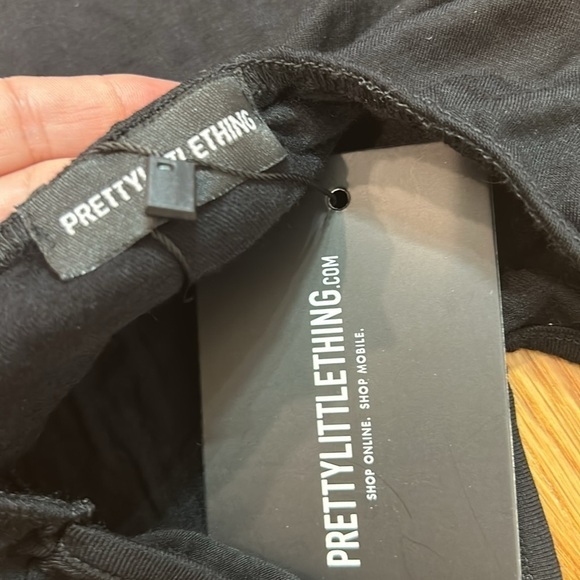 BRAND NEW PRETTY LITTLE THING BLACK HALTER MINI DRESS SIZE 2 women’s - Picture 3 of 4